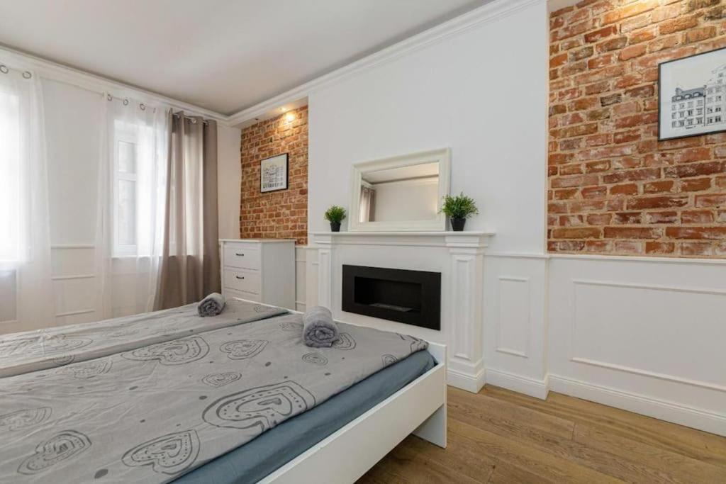 Central Wroclaw Apartment - City Center - Bright And Cozy - U11 المظهر الخارجي الصورة